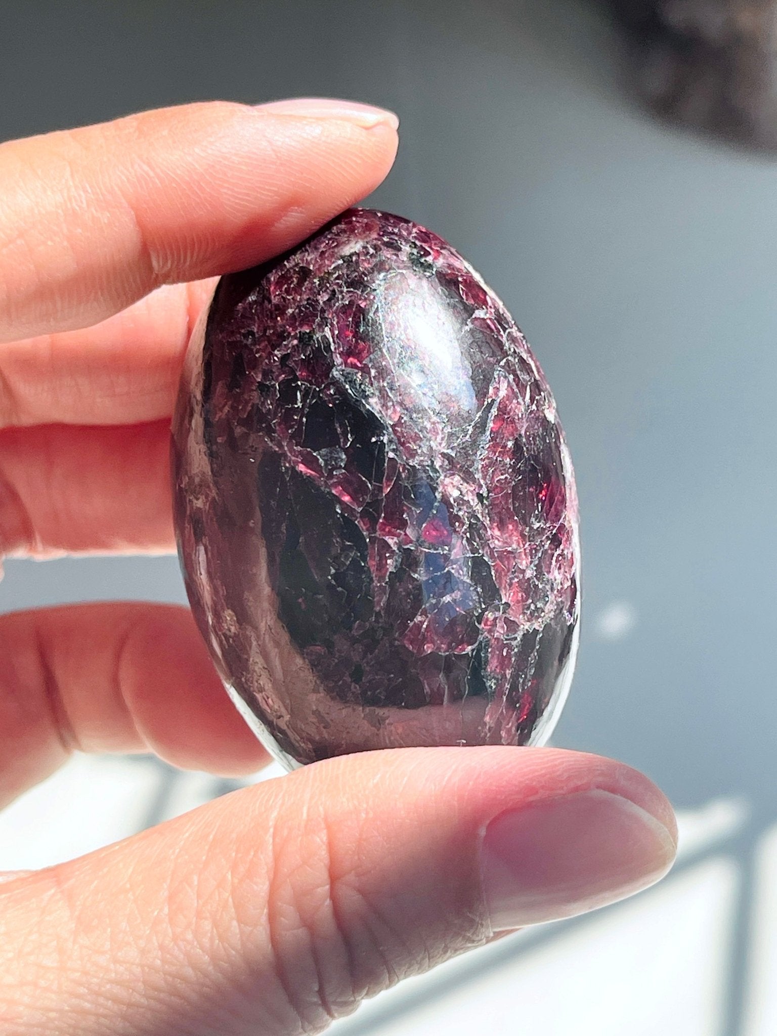 Gemy Garnet Crystal Shiva, Garnet Shiva Lingam, High Quality Garnet Crystal, Crystal Gift, Healing Crystal 12 - Million Years Crystal