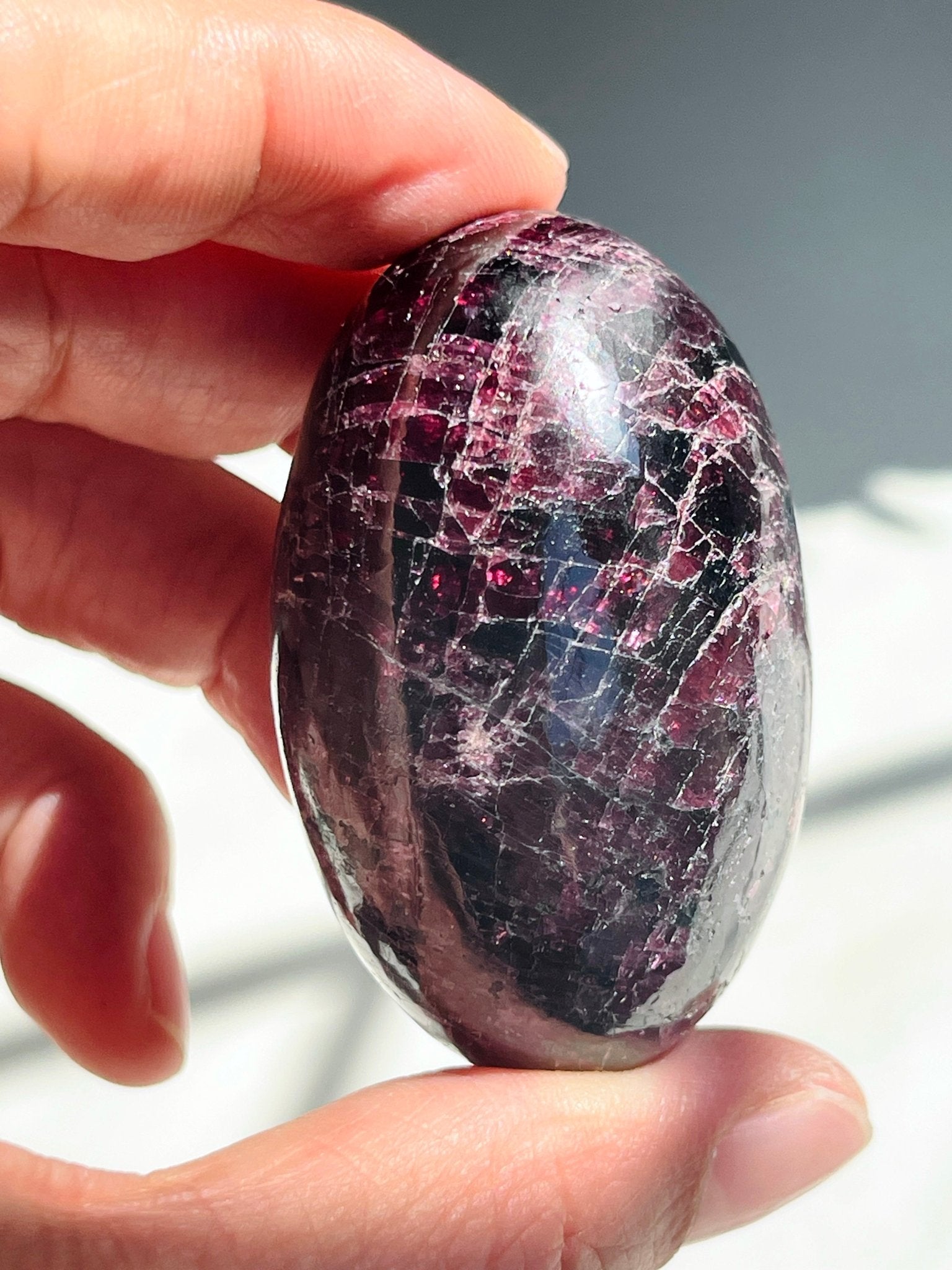Gemy Garnet Crystal Shiva, Garnet Shiva Lingam, High Quality Garnet Crystal, Crystal Gift, Healing Crystal 9 - Million Years Crystal