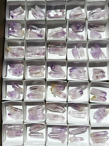 Vera Cruz Amethyst Points, Small Vera Cruz Points 28-40mm , 2 pieces at your choice