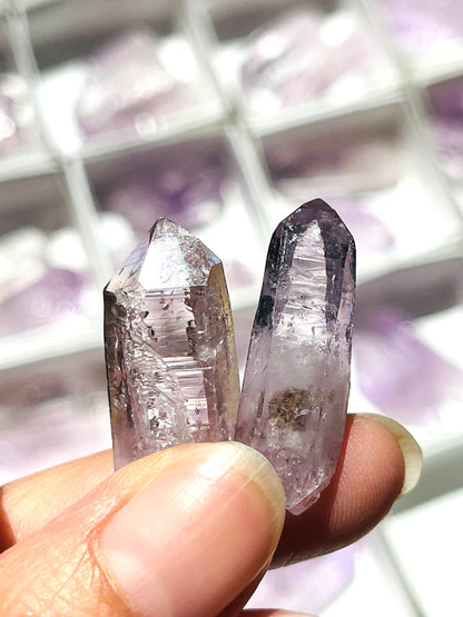 Vera Cruz Amethyst Points, Small Vera Cruz Points 28-40mm , 2 pieces at your choice