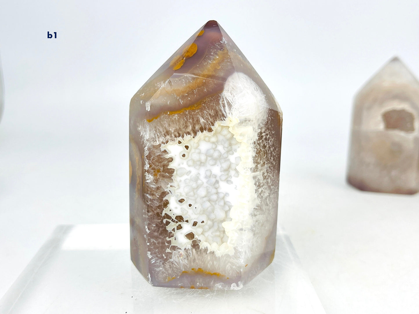 High Quality Agate Tower