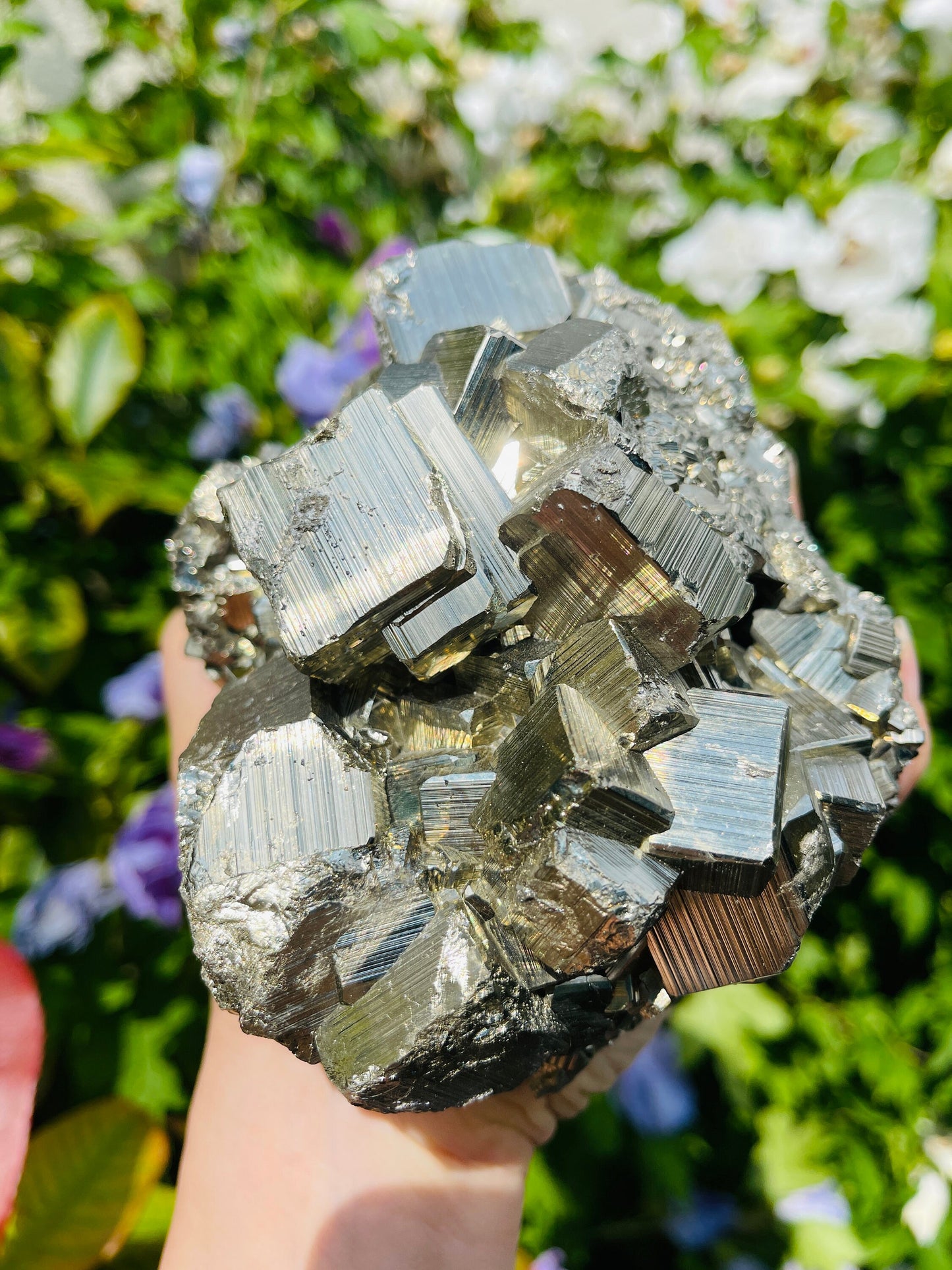 2.8kg Sparkling Pyrite Crystal,