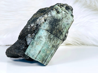 1270g Natural Emerald in Matrix