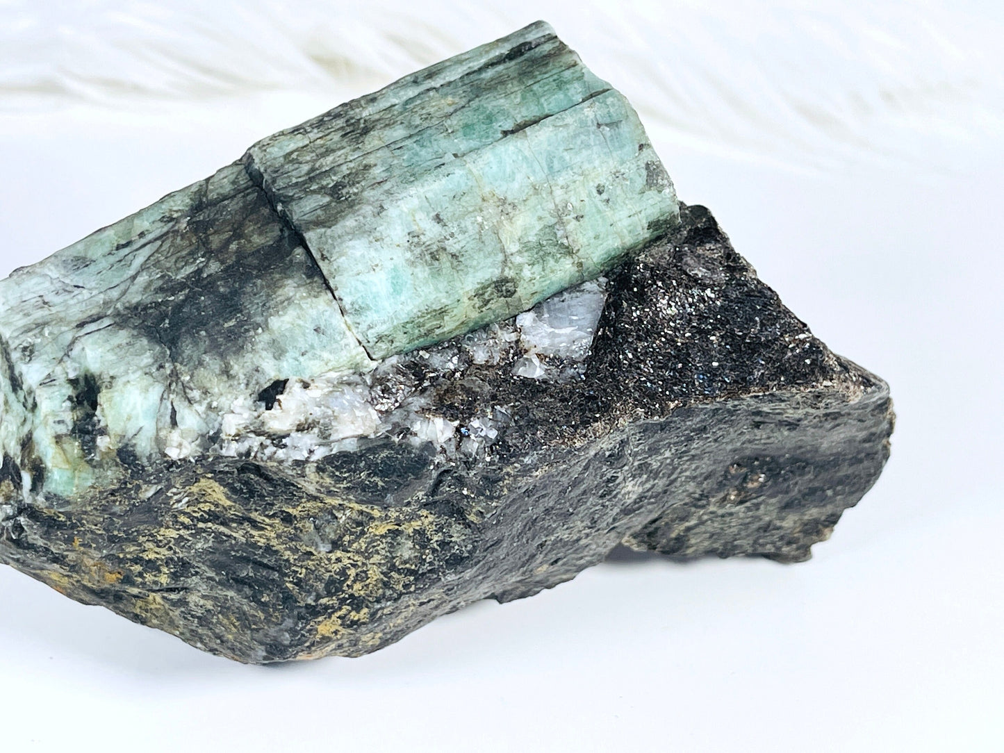 1270g Natural Emerald in Matrix