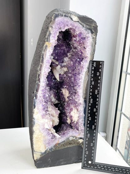 Amethyst Cathedral, 14kg amethyst cathedral geode