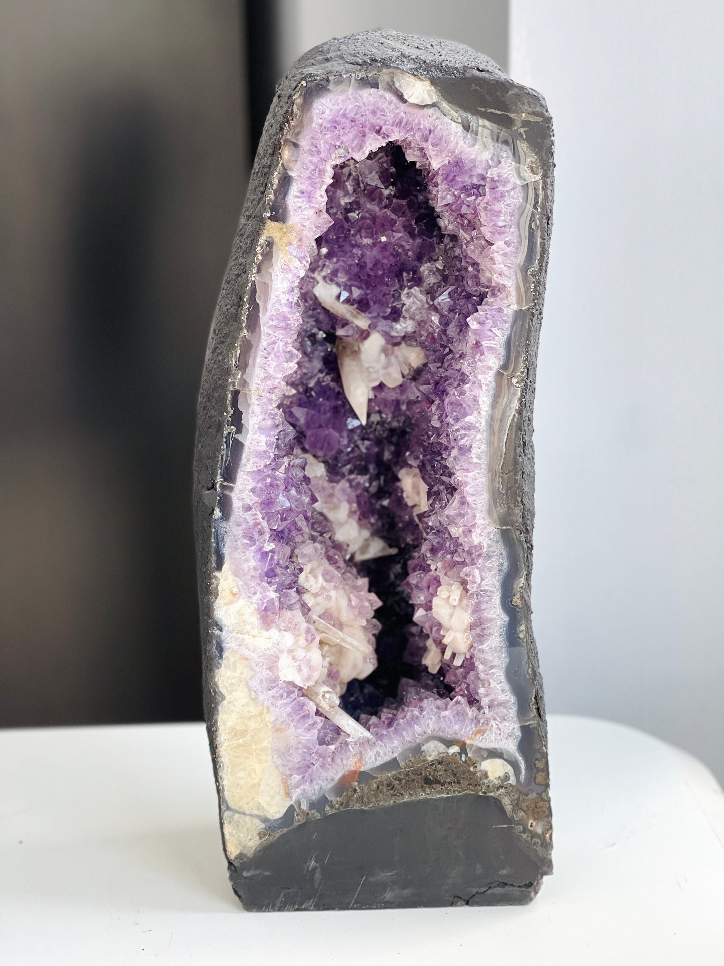 Amethyst Cathedral, 14kg amethyst cathedral geode