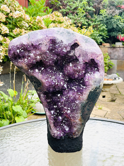 Amethyst Cathedral, 11kg Amethyst Cut base