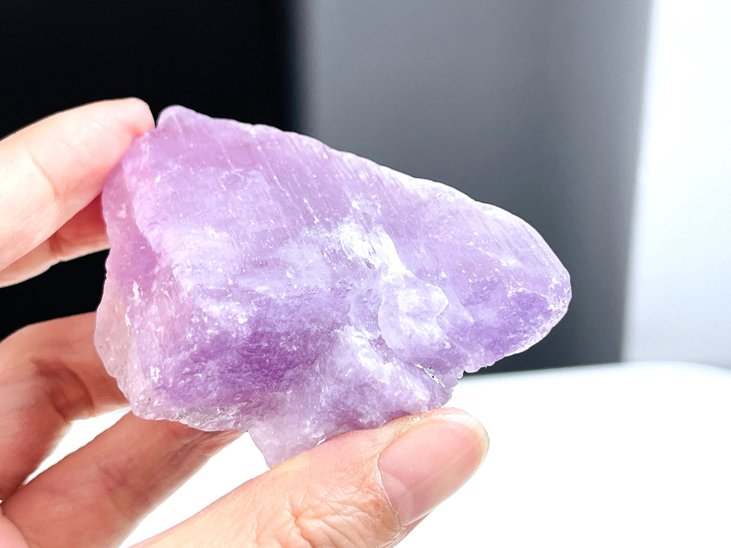 149g Afghanistan Kunzite Mineral Specimen