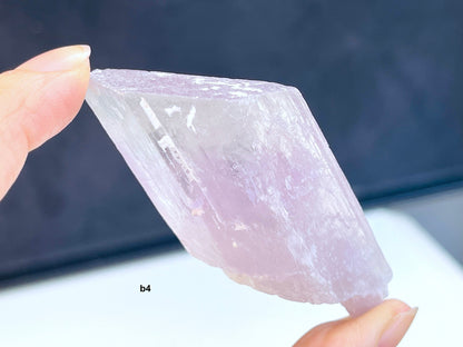 Kunzite Crystal, Natural Kunzite, Afghanistan Kunzite Mineral Specimen, Kunzite for sale, Kunzite gemstone, Kunzite Specimen,Crystal Gift A