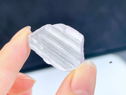 Kunzite Crystal 9