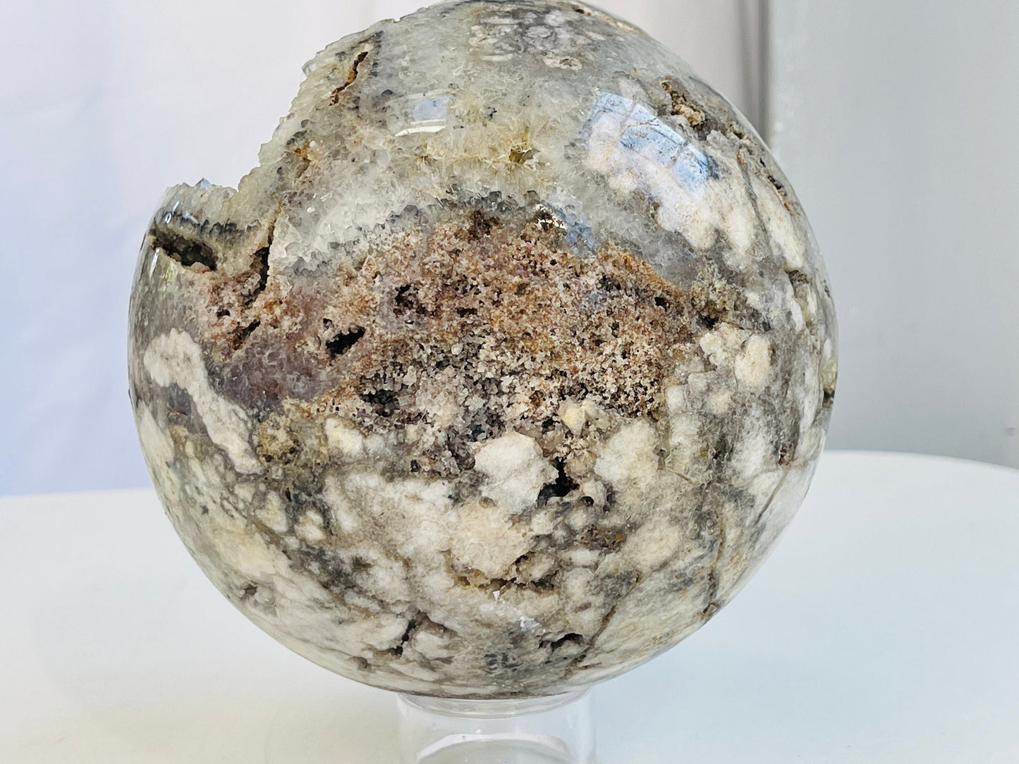 2.4kg Rare Druzy Jasper with Flowery formation