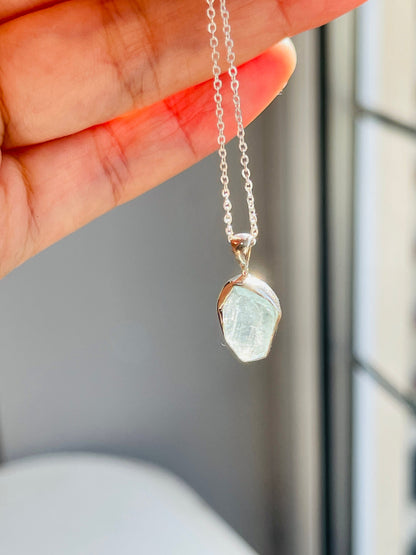 Aquamarine Pendant,Sterling Silver w/ chain