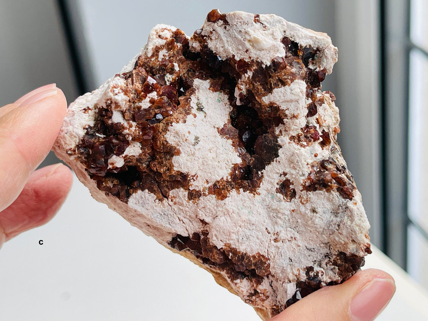 Spessartite Garnet Specimen from Tongbei, Fujian, CHINA ,  Garnet Crystal Specimen, Spessartite Garnet Specimen