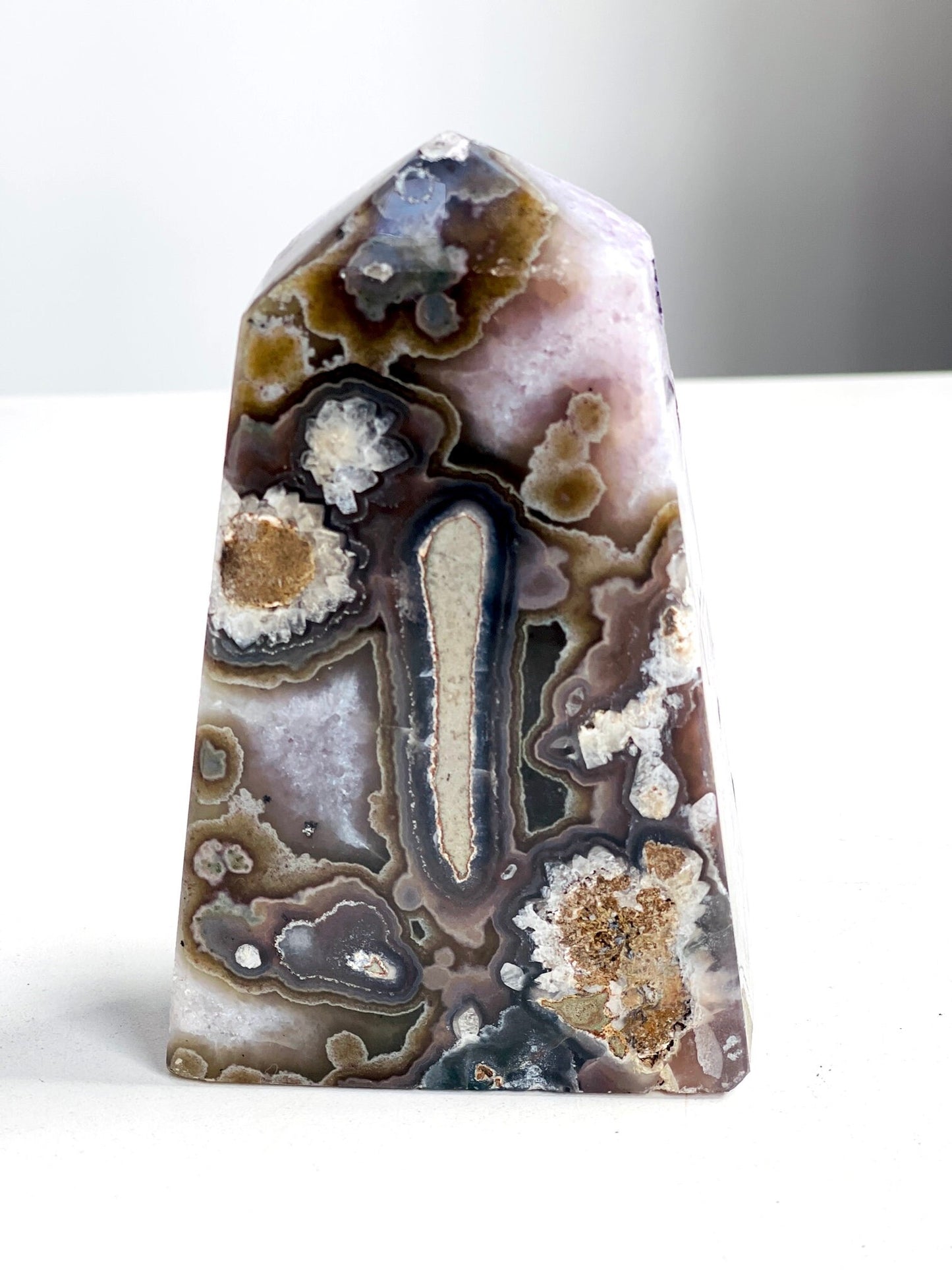 Agate with Amethyst Tower