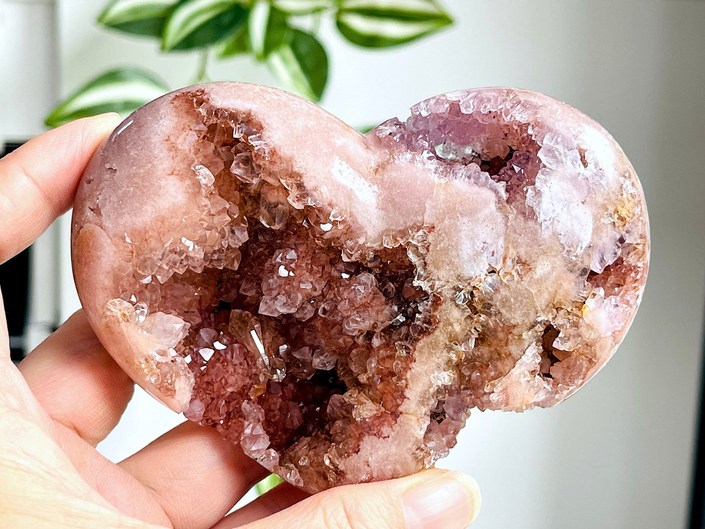 Pink Amethyst, Super Extra Quality Pink Amethyst Heart, Lilac Pink Amethyst , Crystal Heart, Crystal Gift, Healing Crystal