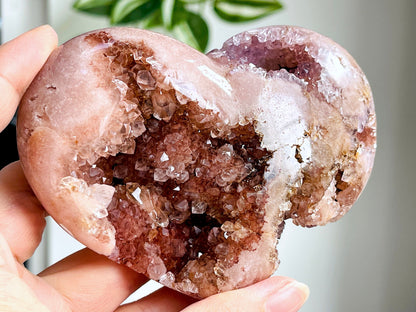 Pink Amethyst, Super Extra Quality Pink Amethyst Heart, Lilac Pink Amethyst , Crystal Heart, Crystal Gift, Healing Crystal