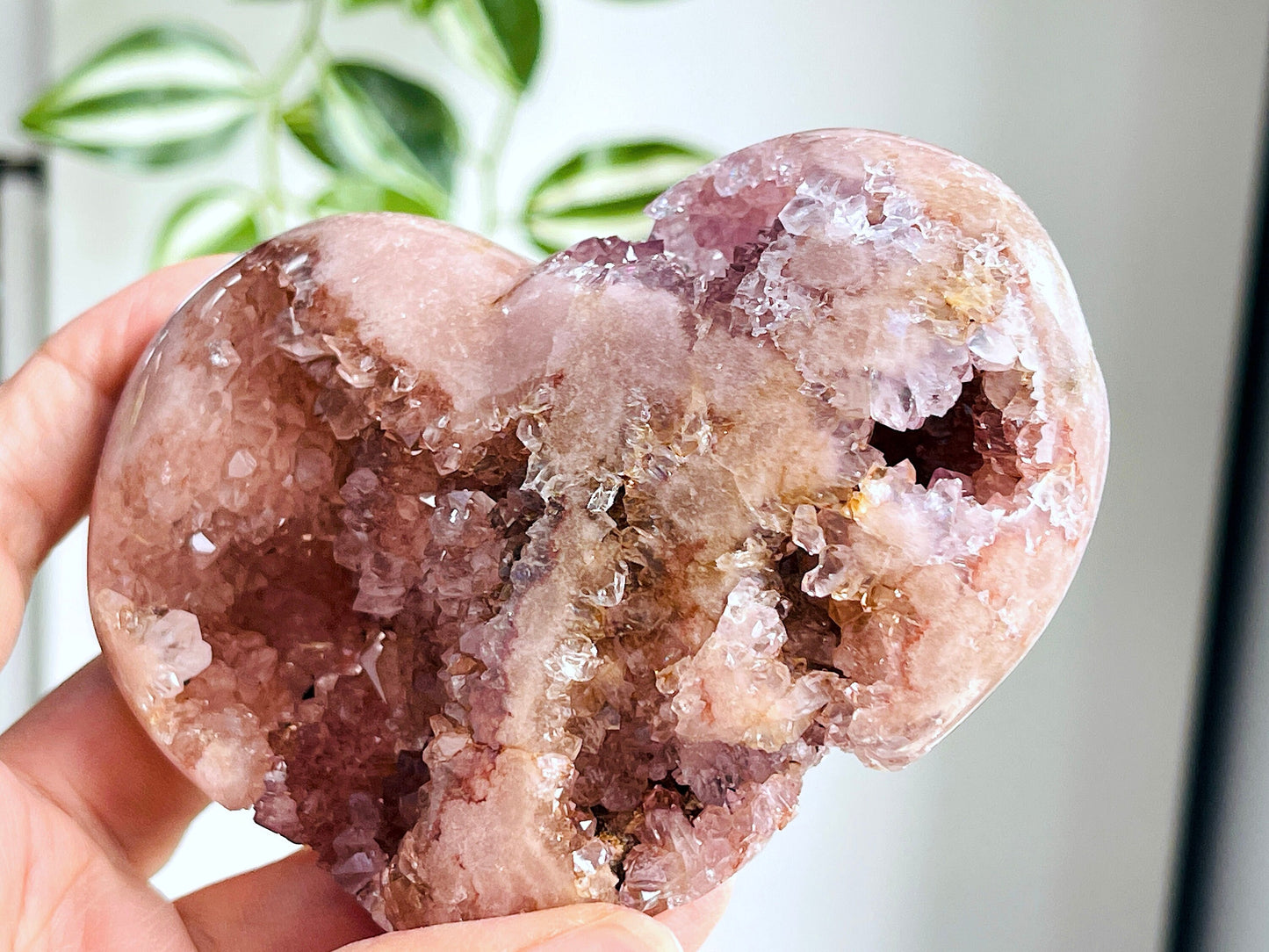 Pink Amethyst, Super Extra Quality Pink Amethyst Heart, Lilac Pink Amethyst , Crystal Heart, Crystal Gift, Healing Crystal