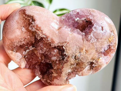 Pink Amethyst, Super Extra Quality Pink Amethyst Heart, Lilac Pink Amethyst , Crystal Heart, Crystal Gift, Healing Crystal