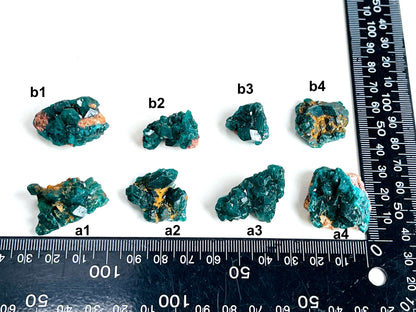 Dioptase Specimen, Dioptase from Sanda Hills,Mindouli,Pool Department,Mindouli District,Congo,green DioptaseCrystal,Dioptase Cluster -1