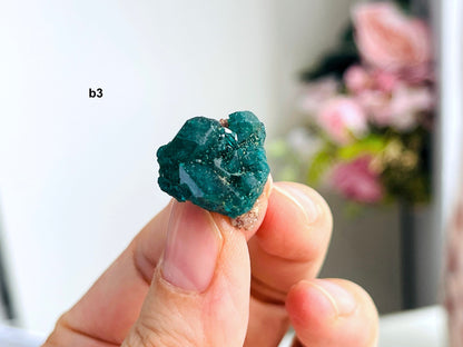 Dioptase Specimen, Dioptase from Sanda Hills,Mindouli,Pool Department,Mindouli District,Congo,green DioptaseCrystal,Dioptase Cluster -1