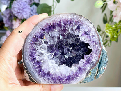 Druzy Agate Geode Cut Base