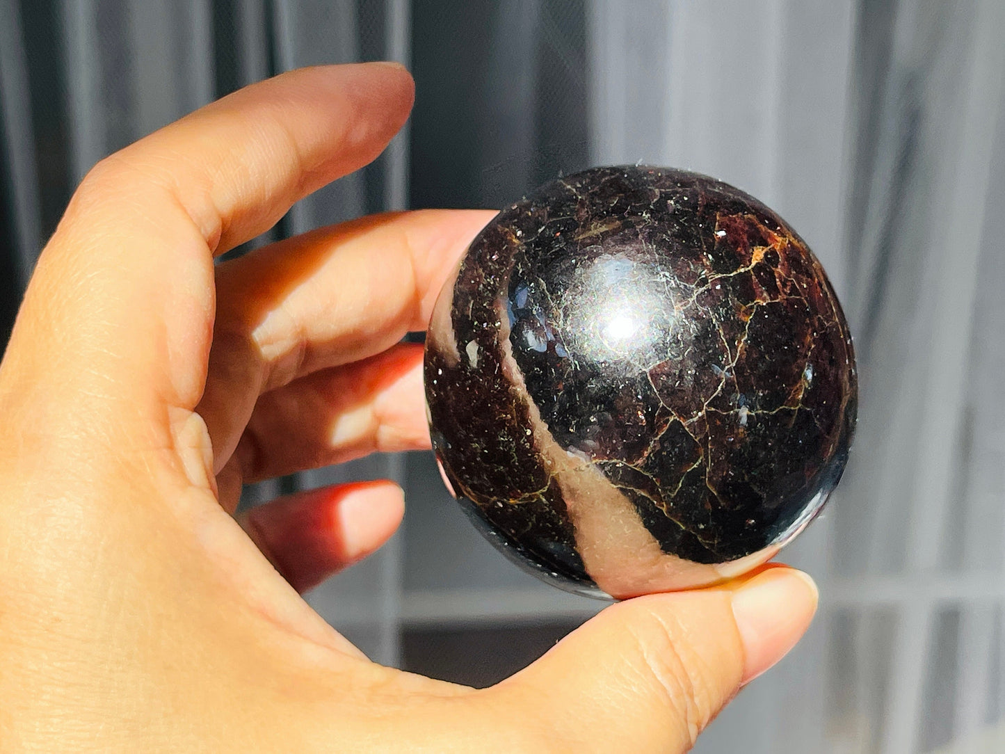 Gemy Garnet Sphere -3