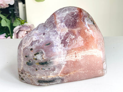 Pink Amethyst, 1.7kg Pink Amethyst Freefrom with Quartz Druzy, Pink Amethyst Stand, Pink Amethyst Crystal,Crystal Gift,Home decor