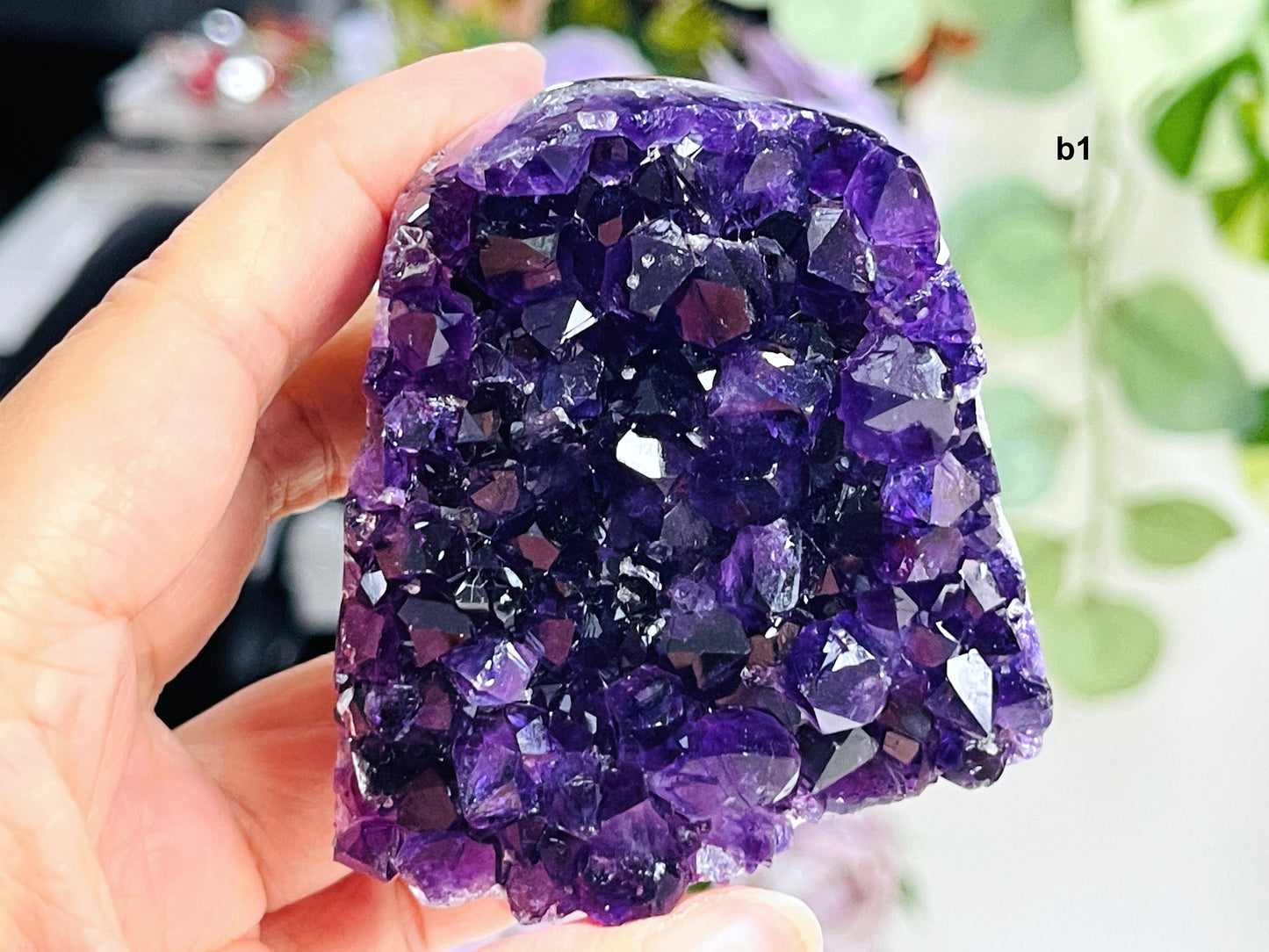 AAAAA+ Quality Uruguay Amethyst Small Cathedral