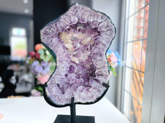 15.8kg Amethyst On Stand