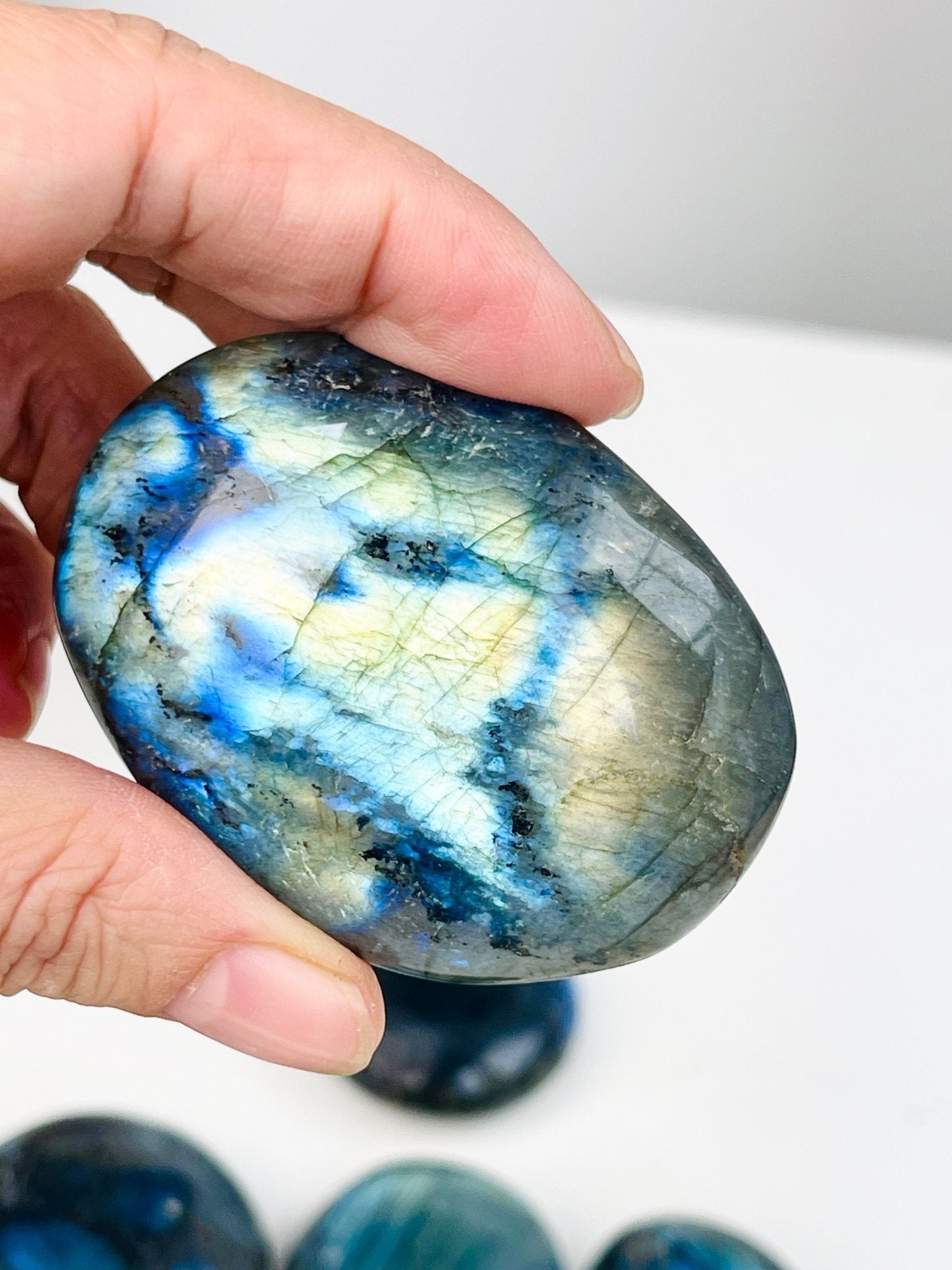 Labradorite Palm Stone, Flash Labradorite pocket stone, crystal gift, healing crystal - Million Years Crystal
