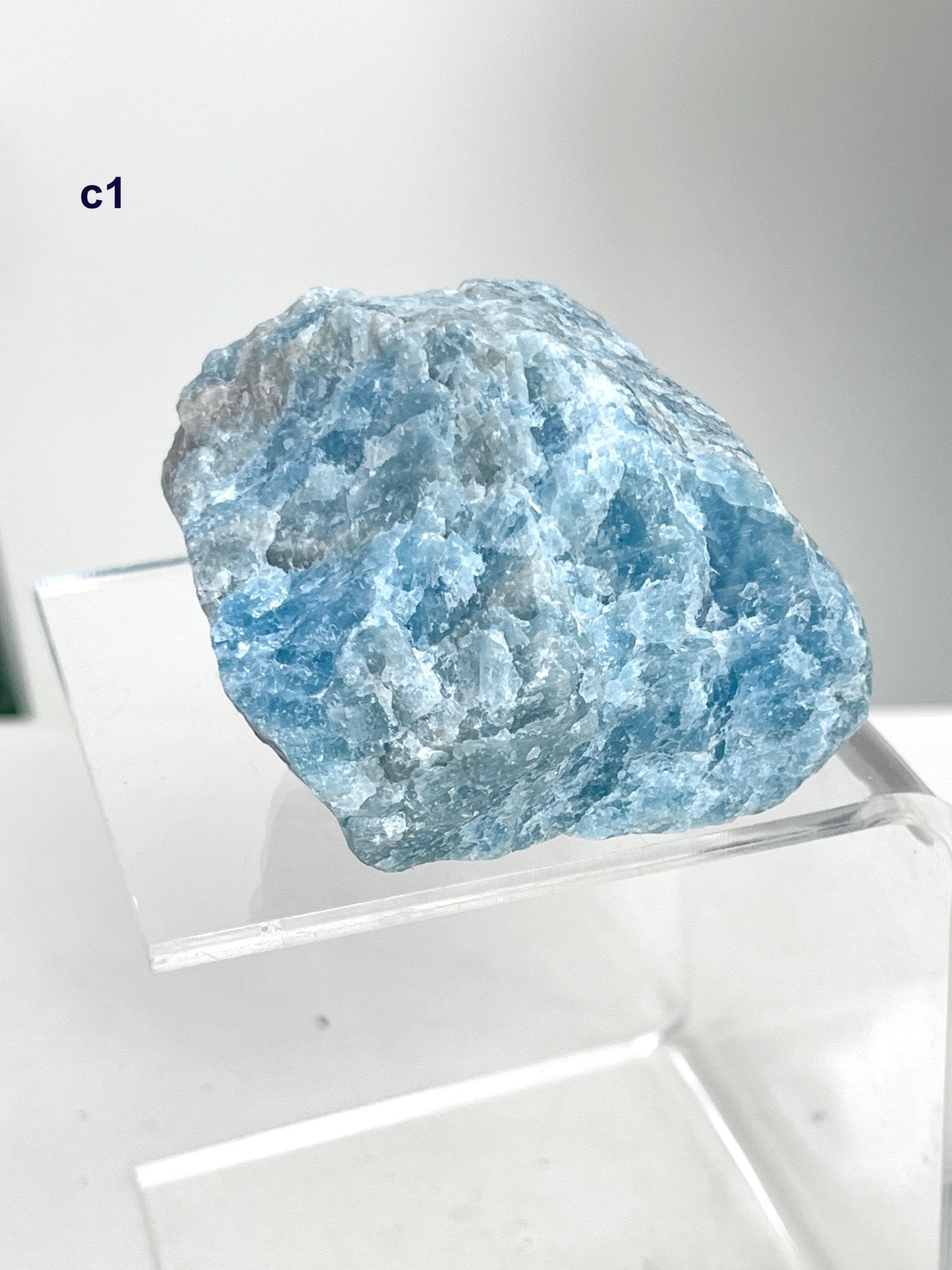 Natural Aquamarine Crystal – Large Raw Aquamarine Stone from Brazil - Million Years Crystal