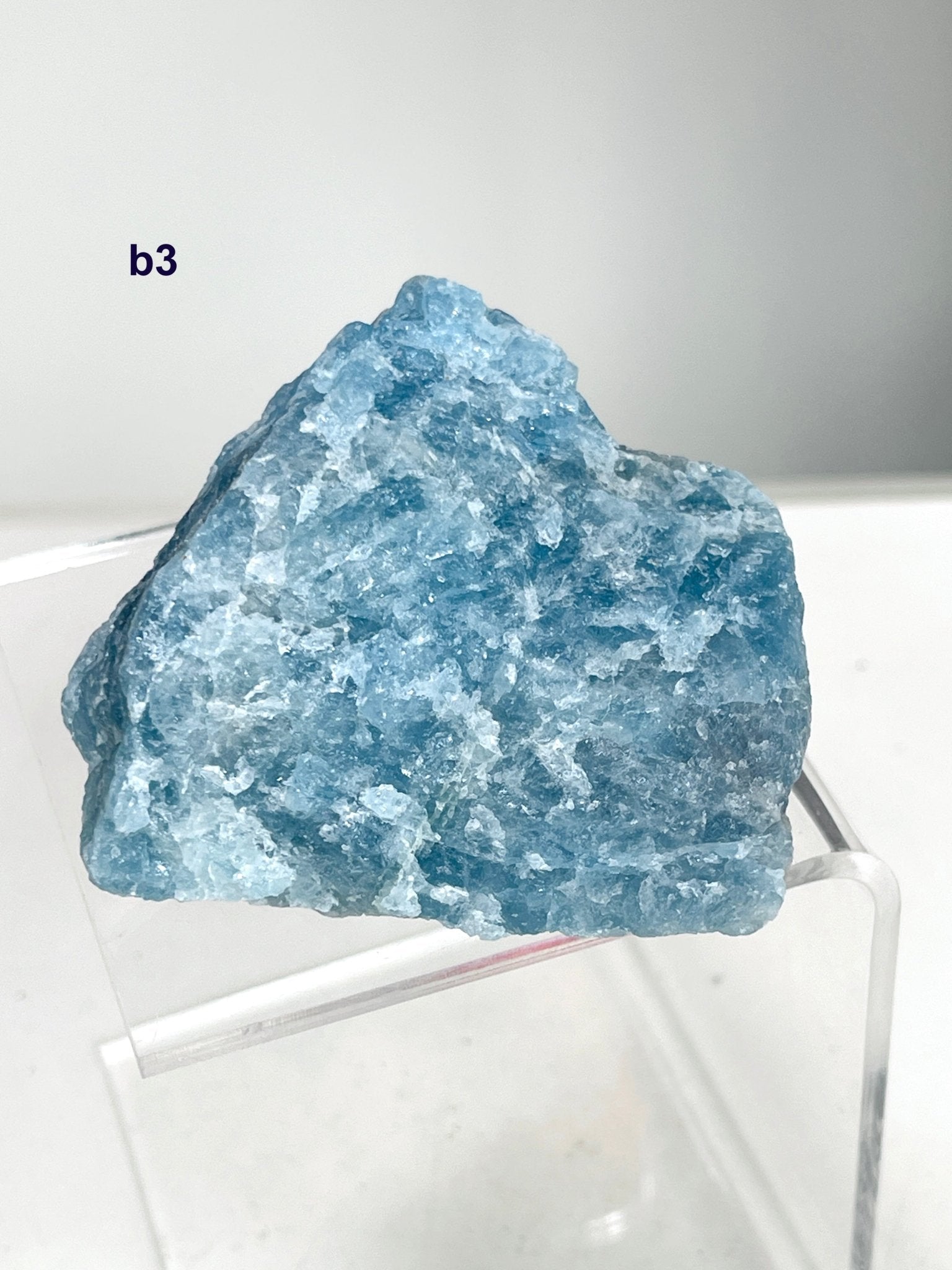 Natural Aquamarine Crystal – Large Raw Aquamarine Stone from Brazil - Million Years Crystal
