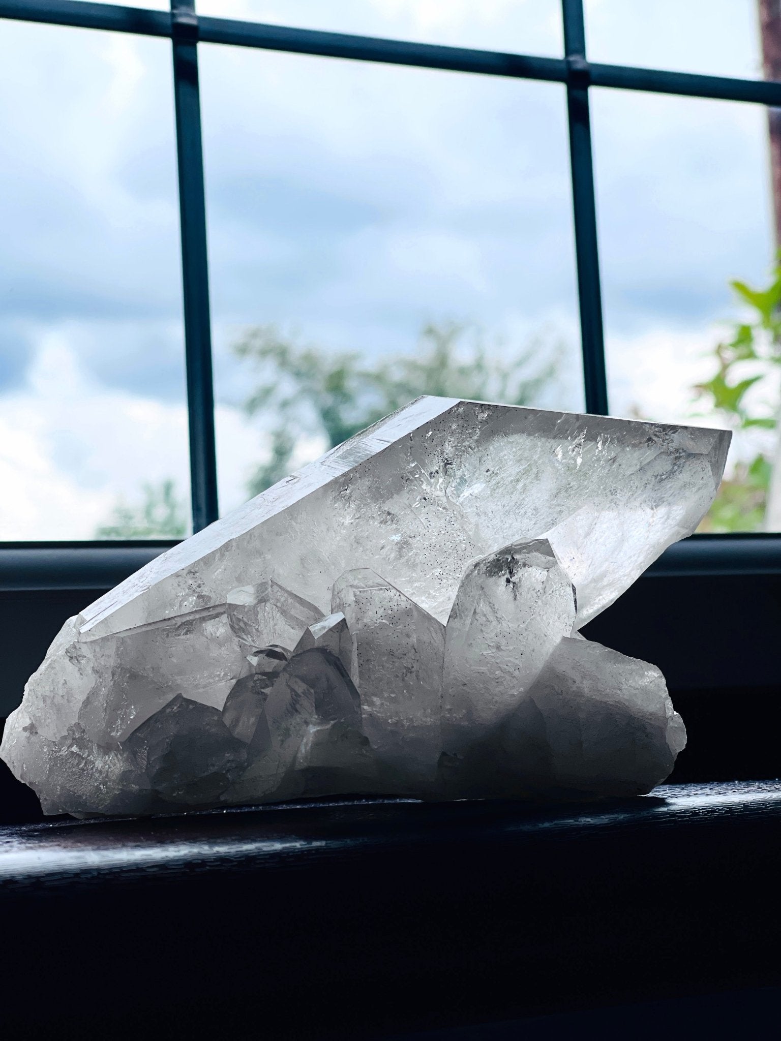 Natural Quartz Crystal, 1.2kg Large Quartz Crystal with big points, Healing Crystals, Crystal Gift -2 - Million Years Crystal