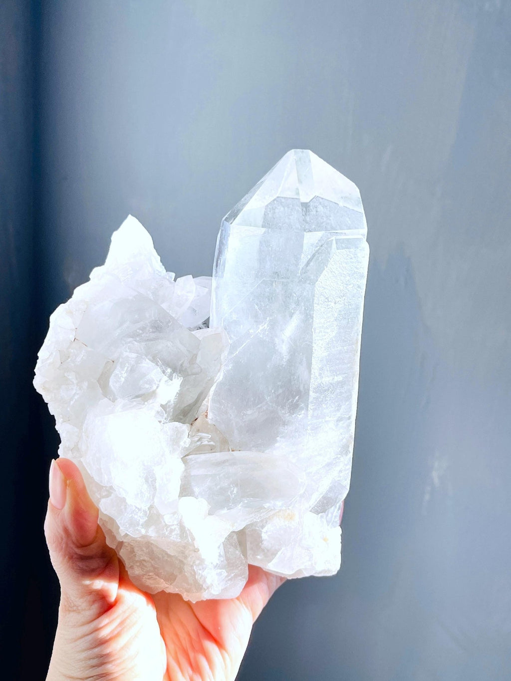 Natural Quartz Crystal, 1.3kg Large Quartz Crystal with big points, Healing Crystals, Crystal Gift - Million Years Crystal