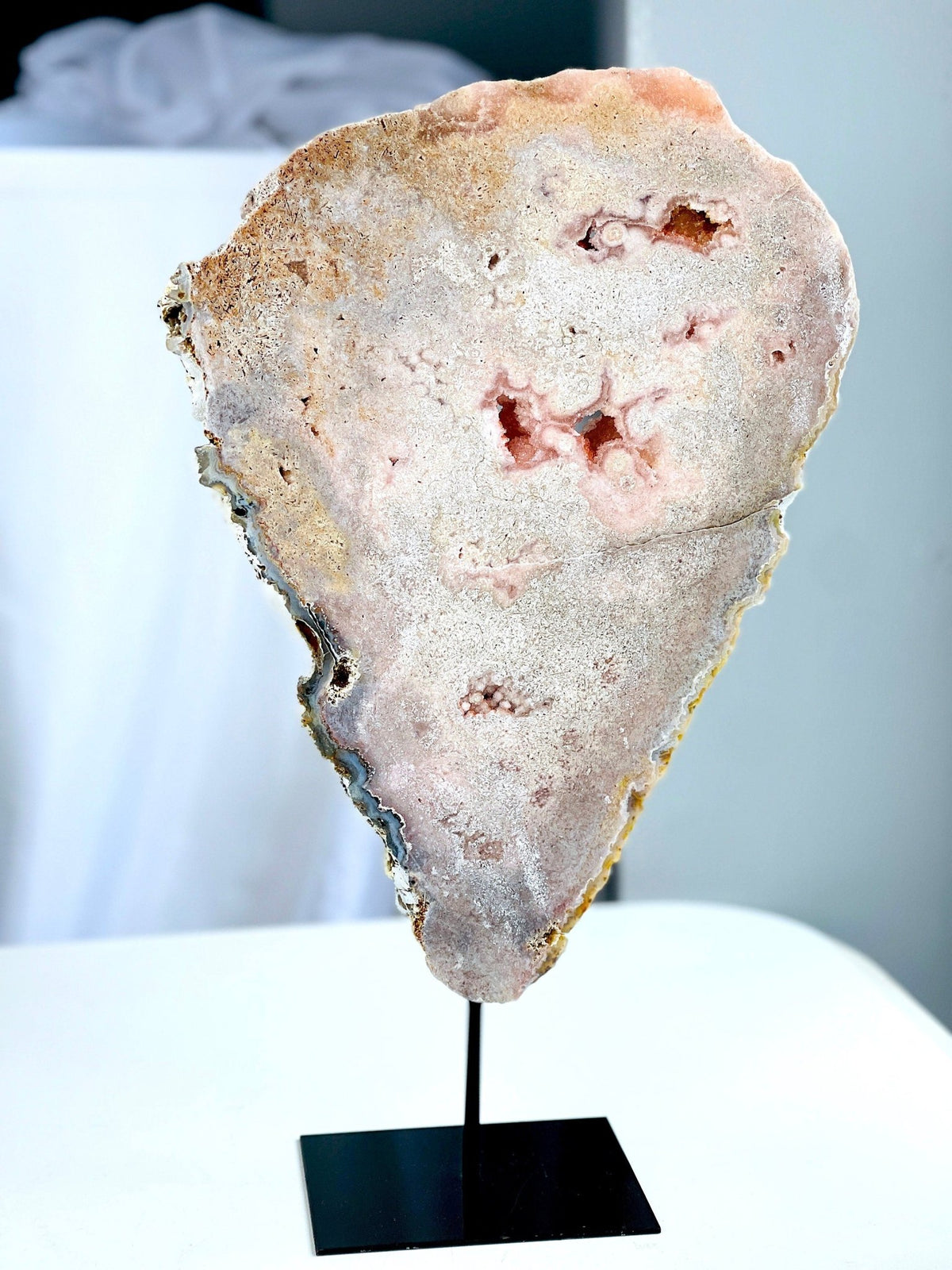 Pink Amethyst, 3.2kg Natural Pink Amethyst with Metal Stand, Pink Amethyst Druzy Slabs, Pink Amethyst Crystal,Crystal Gift,Home decor - Million Years Crystal