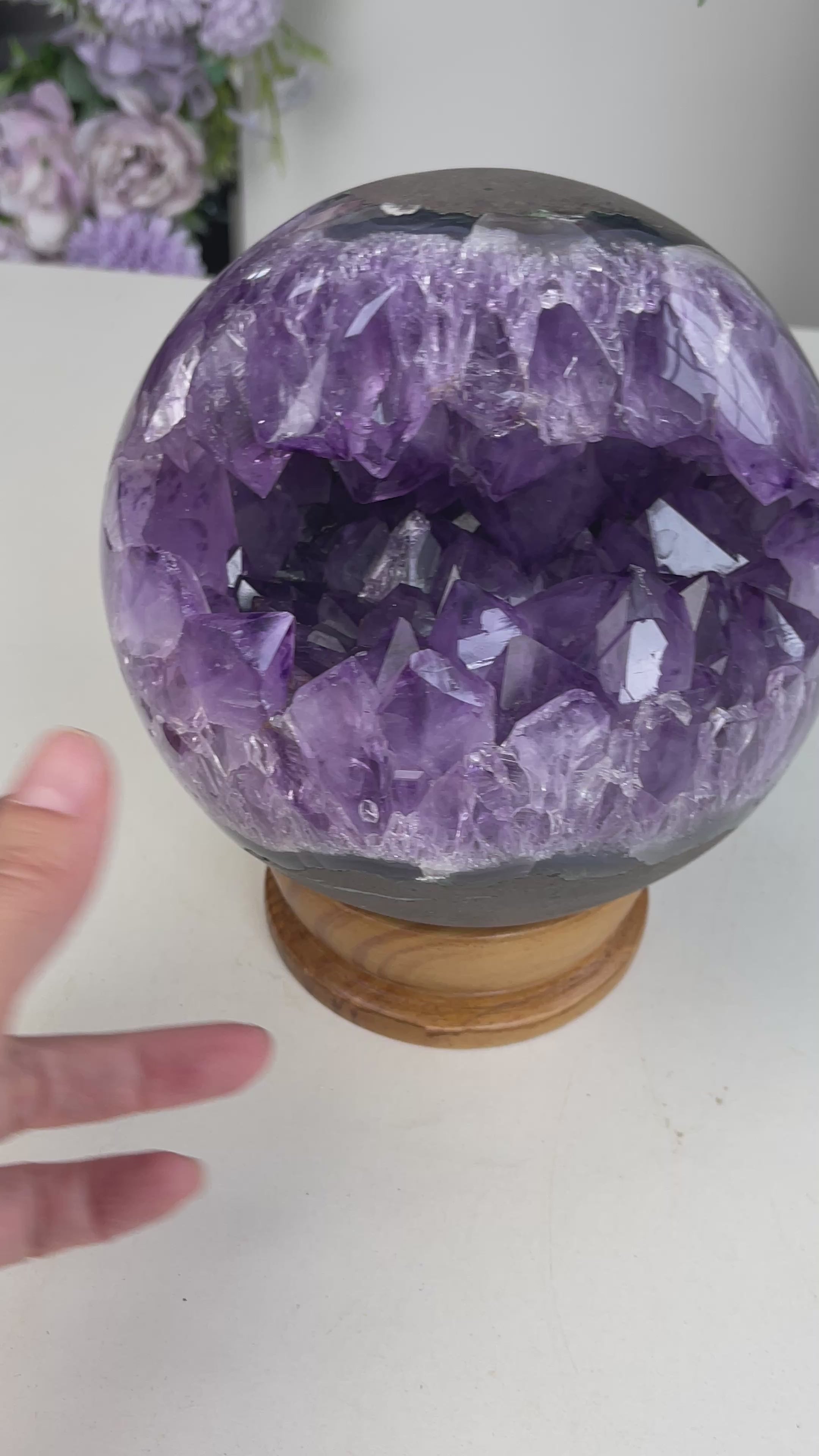 Amethyst Druzy Geode Sphere, Statement Natural Druzy Amethyst Sphere, unique gift, Crystal gift, Home Decor