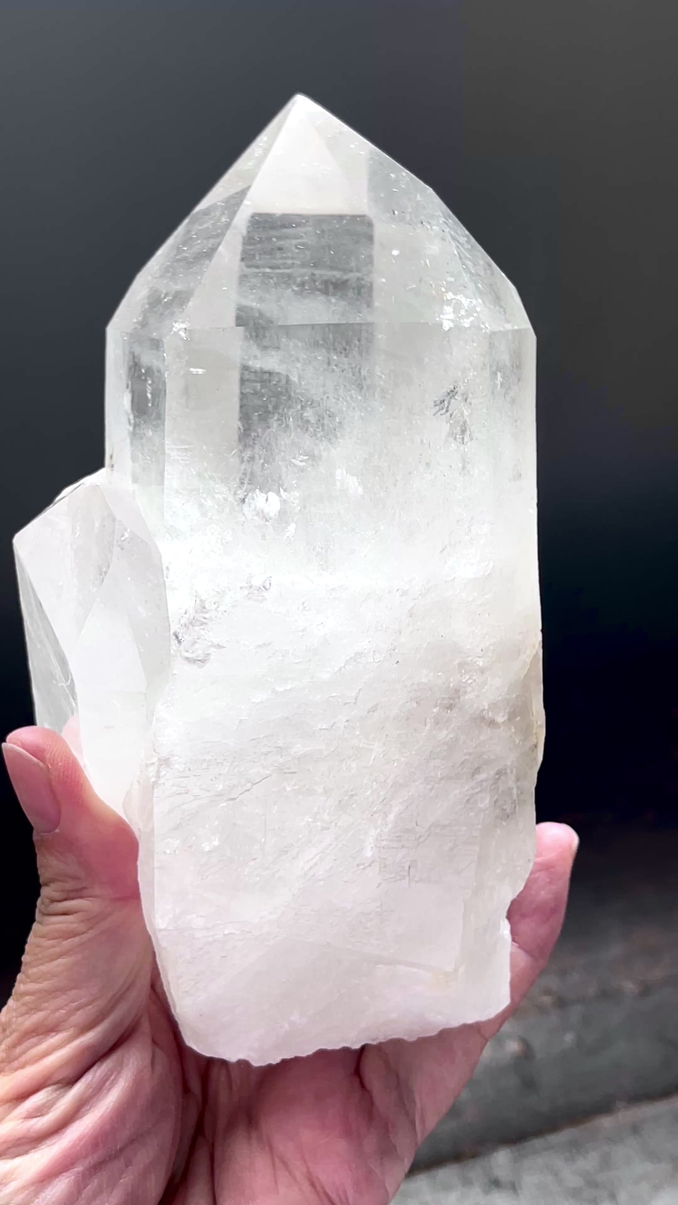 Natural Quartz Crystal, 0.8kg Large Quartz Crystal with big points, Healing Crystals, Crystal Gift -1