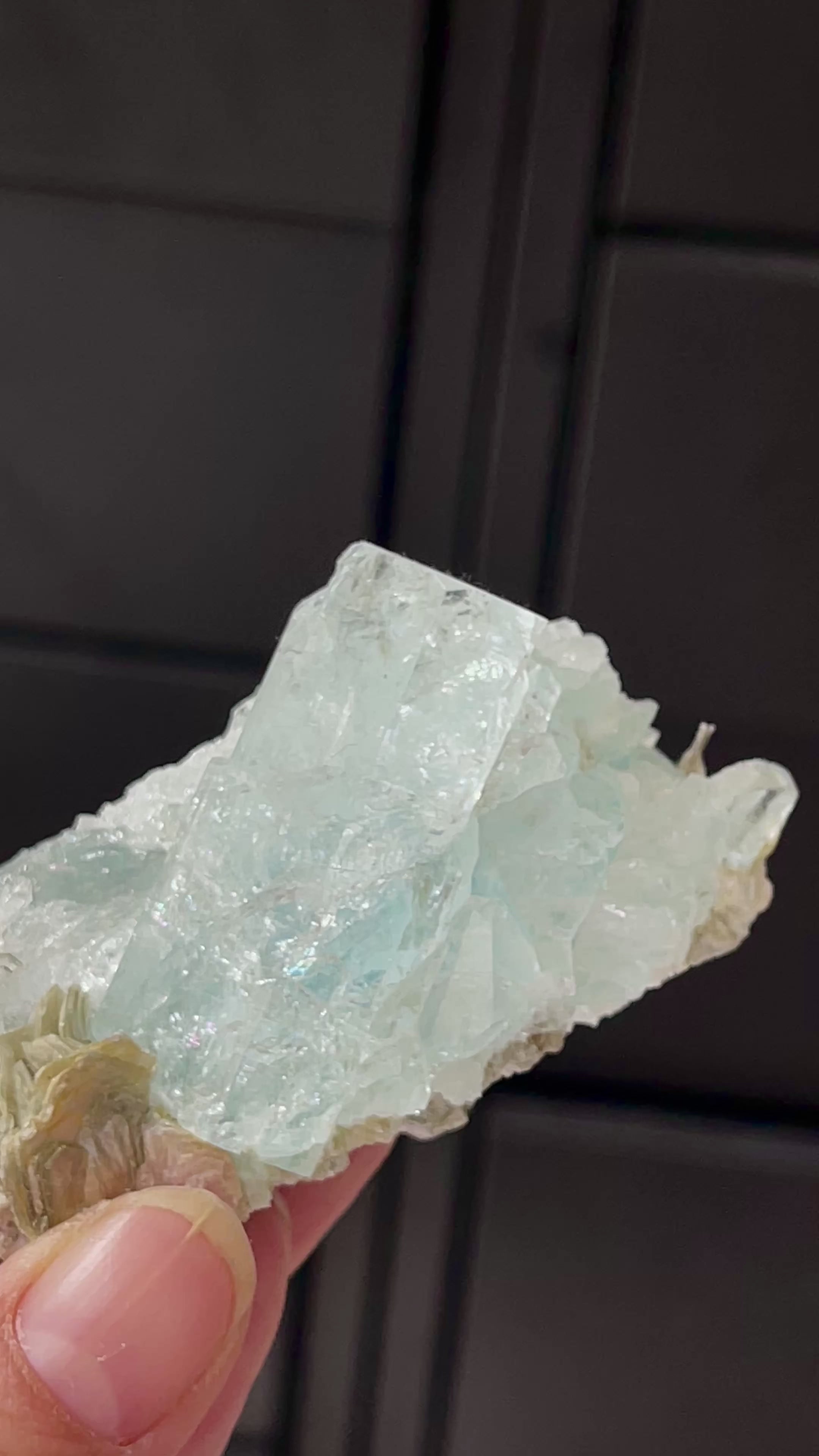 113g Natural Aquamarine Beryl Specimen with Muscovite – Raw Crystal from Skardu, Pakistan